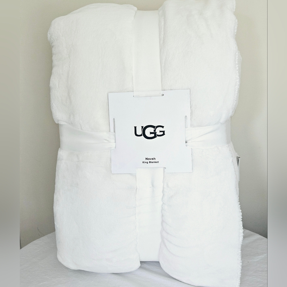 UGG Novah King Blanket White